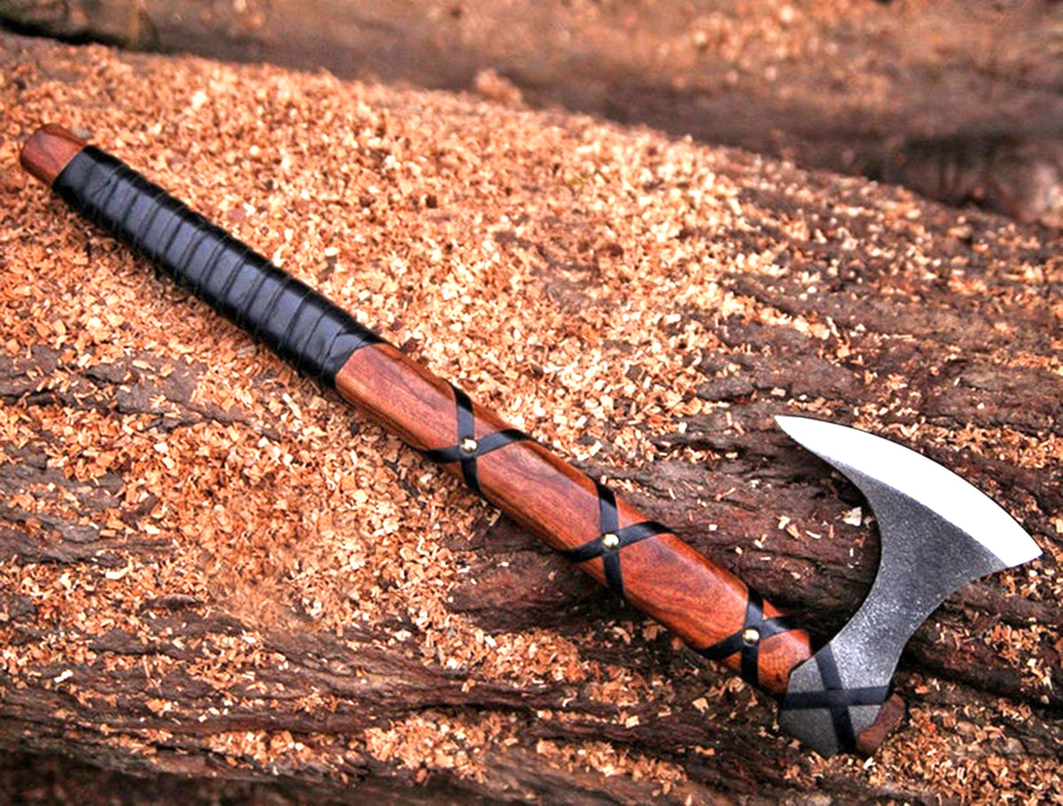CUSTOM HANDMADE FORGED CARBON STEEL AXE HATCHETS TOMAHAWK VIKING THROWING WOOD HANDLE WITH LEATHER SHEATH