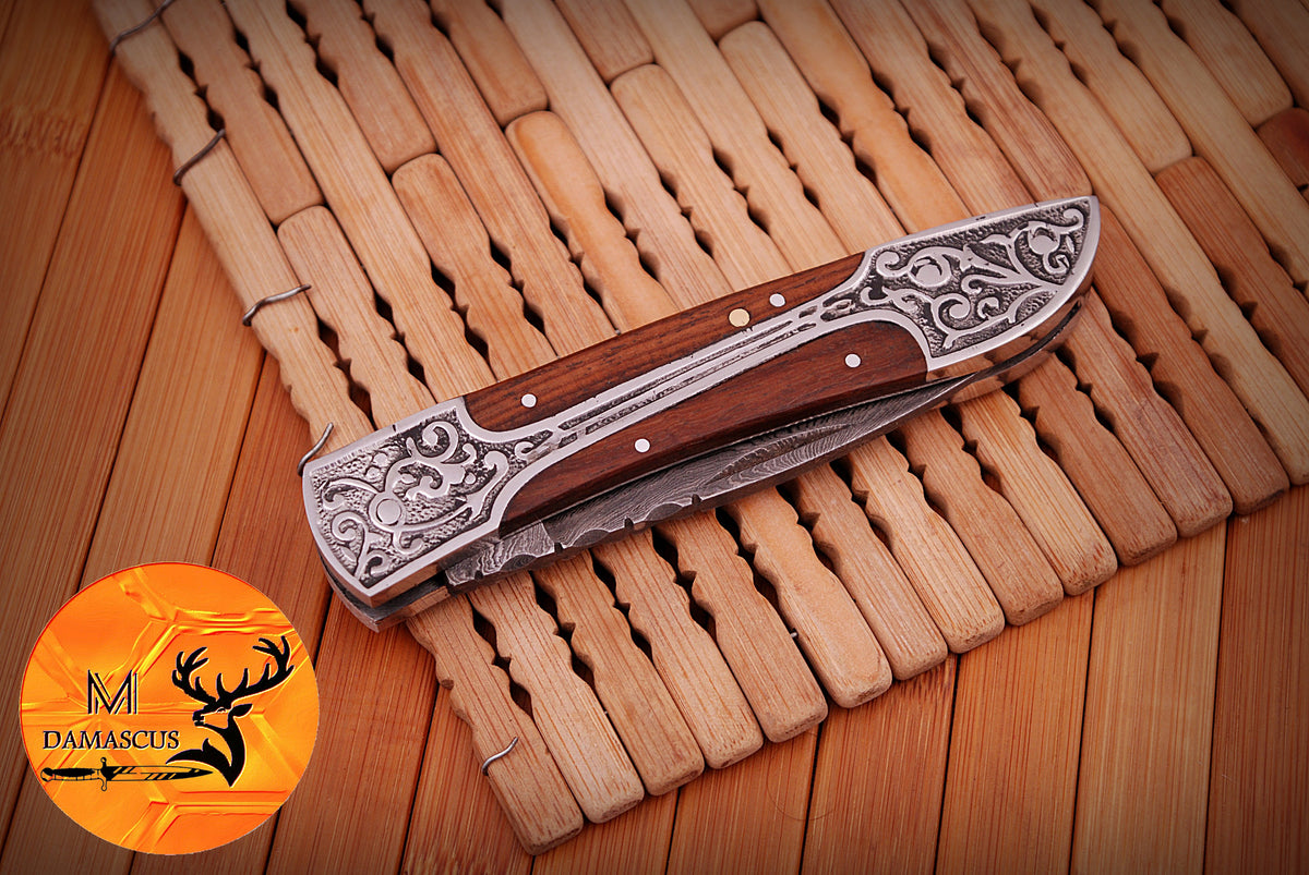 CUSTOM MADE POCKET KNIFE / HAND FORGED DAMASCUS STEEL FOLDING BLADE KNIFE / WOOD HANDLE 499