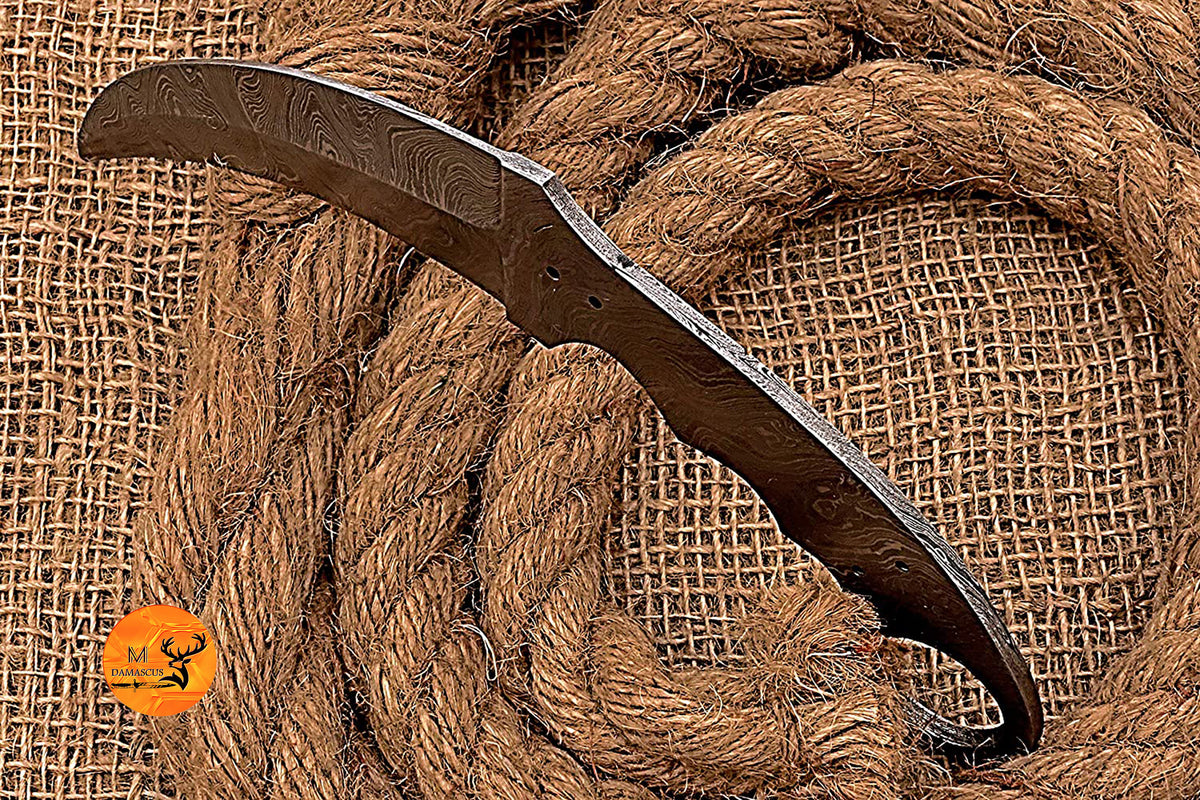 CUSTOM HANDMADE FORGED DAMASCUS STEEL BLANK BLADE KARAMBIT KNIFE COMBAT KNIFE 722