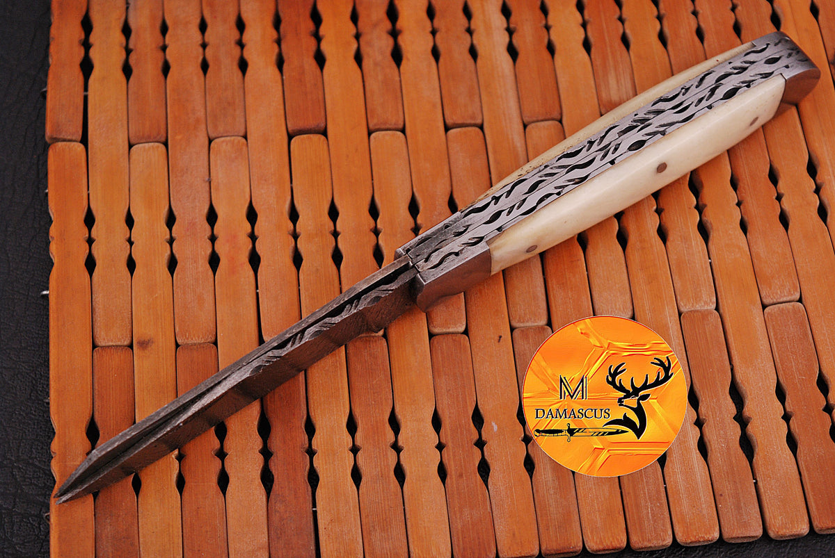 CUSTOM MADE TRAPPER KNIFE / HAND FORGED DAMASCUS STEEL FOLDING BLADE KNIFE / CAMEL BONE HANDLE 1009