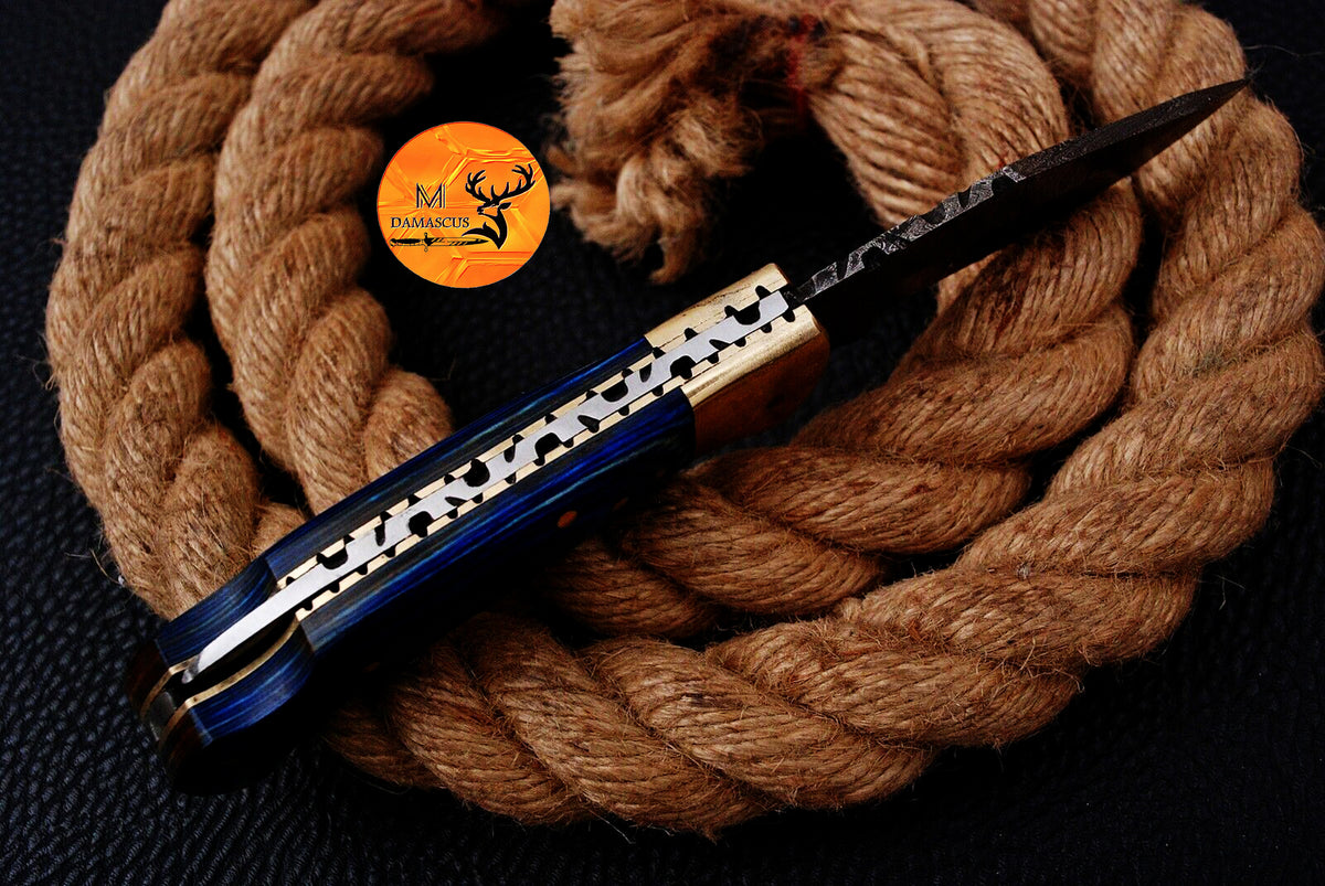 CUSTOM MADE POCKET KNIFE / HAND FORGED DAMASCUS STEEL FOLDING BLADE KNIFE / WOOD HANDLE 1332