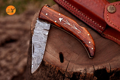 CUSTOM MADE POCKET KNIFE / HAND FORGED DAMASCUS STEEL FOLDING BLADE KNIFE / WOOD HANDLE 2721