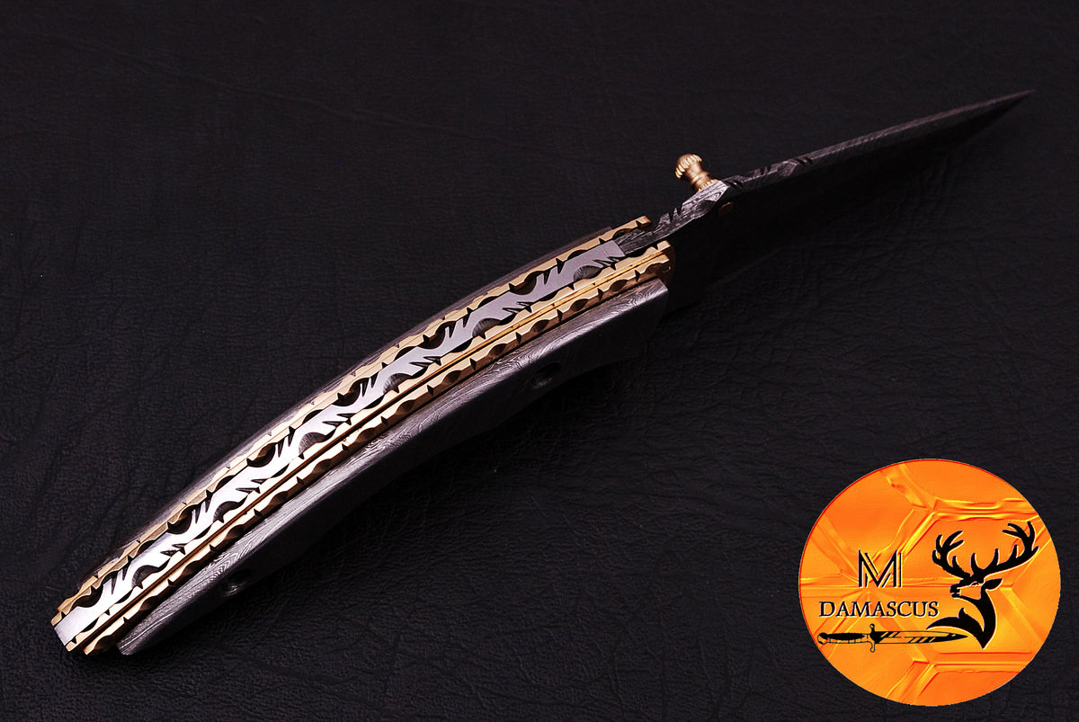 CUSTOM MADE POCKET KNIFE / HAND FORGED DAMASCUS STEEL FOLDING BLADE KNIFE / DAMASCUS STEEL HANDLE 556