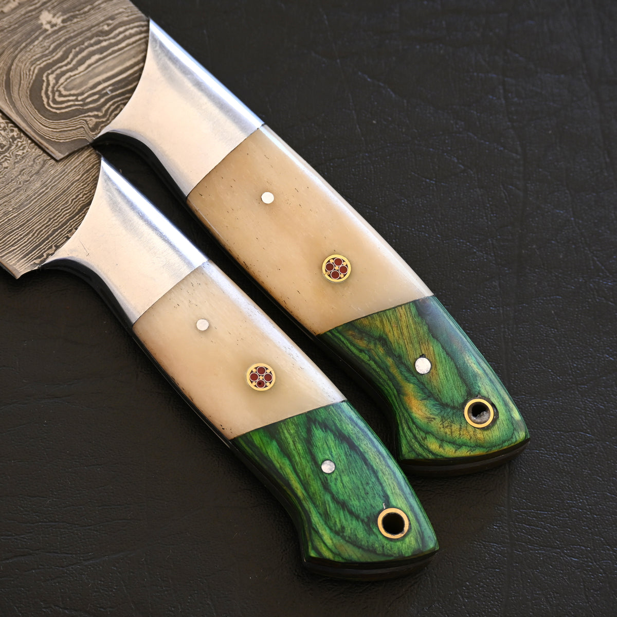CUSTOM MADE CHEF KNIFE SET HAND FORGED DAMASCUS STEEL KITCHEN KNIVES SET WITH CAMEL BONE HANDLE