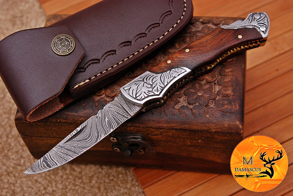 CUSTOM MADE POCKET KNIFE / HAND FORGED DAMASCUS STEEL FOLDING BLADE KNIFE / WOOD HANDLE 670