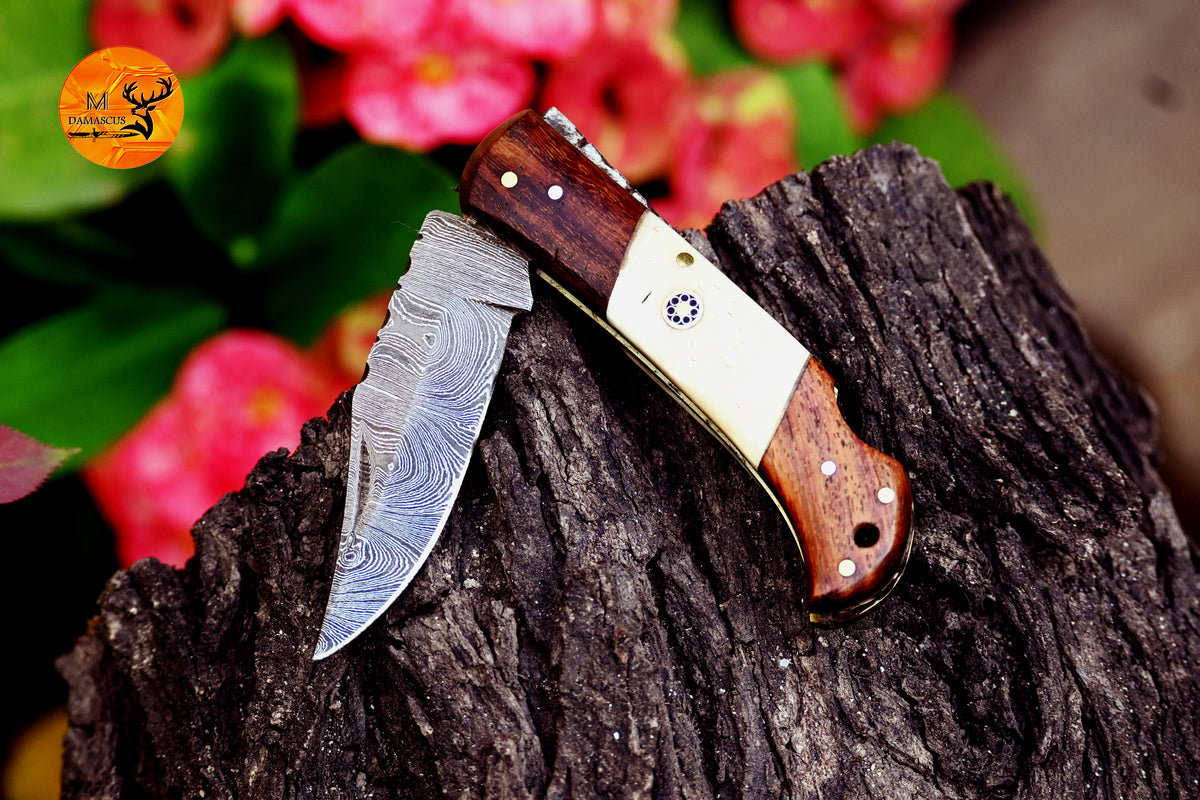CUSTOM MADE POCKET KNIFE / HAND FORGED DAMASCUS STEEL FOLDING BLADE KNIFE / WOOD HANDLE