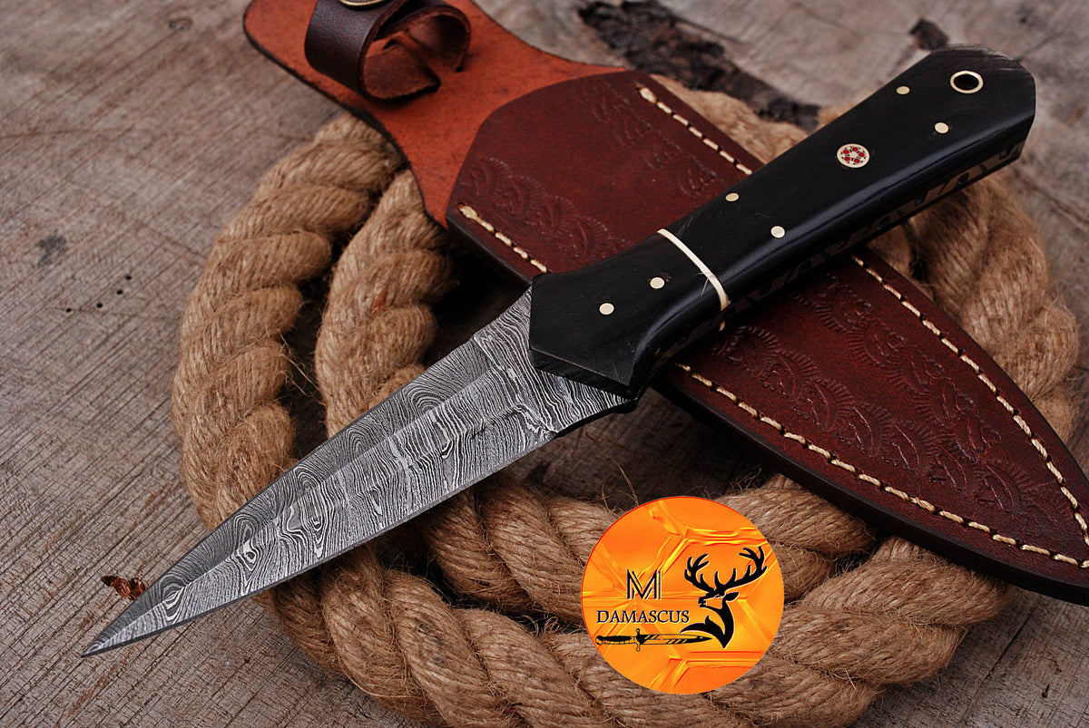 CUSTOM HANDMADE FORGED DAMASCUS STEEL BOOT KNIFE THROWING HUNTING KNIFE EDC BULL HORN HANDLE 953