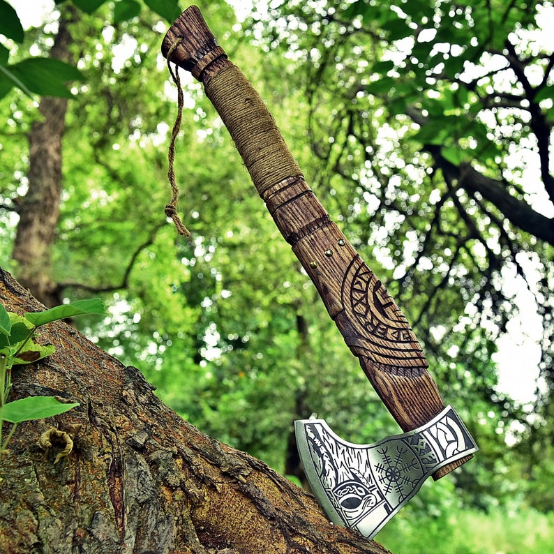 CUSTOM HANDMADE FORGED CARBON STEEL AXE HATCHETS TOMAHAWK VIKING THROWING WOOD HANDLE WITH LEATHER SHEATH 2714