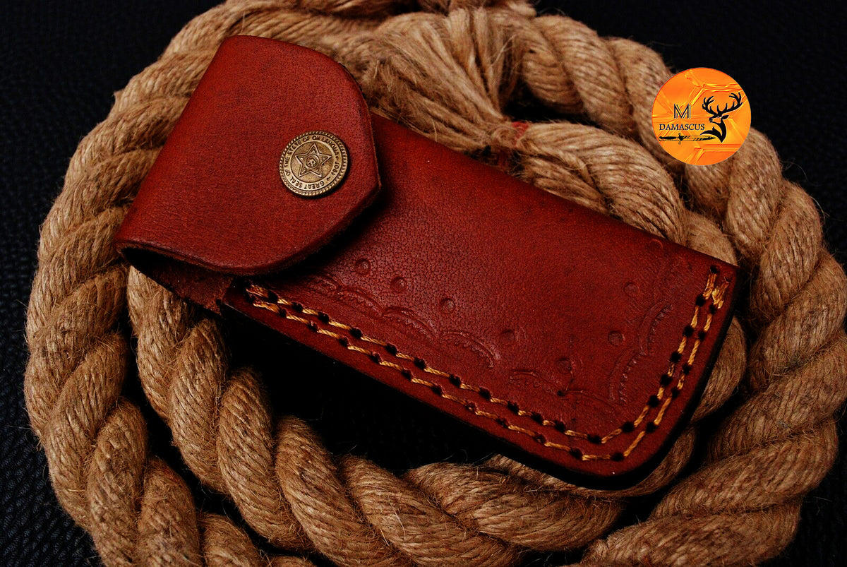 CUSTOM MADE POCKET KNIFE / HAND FORGED DAMASCUS STEEL FOLDING BLADE KNIFE / WOOD HANDLE 1332